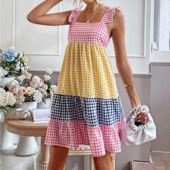 Classic Elegant Gingham Plaid Color Block Cami Dress - Picture 3 of 6